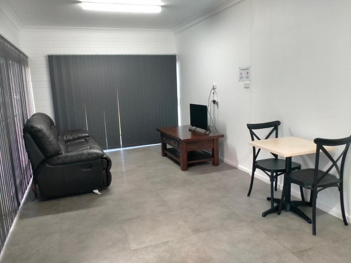 Australian Motor Home Tourist Park Twelve Mile Creek Karuah Exterior foto